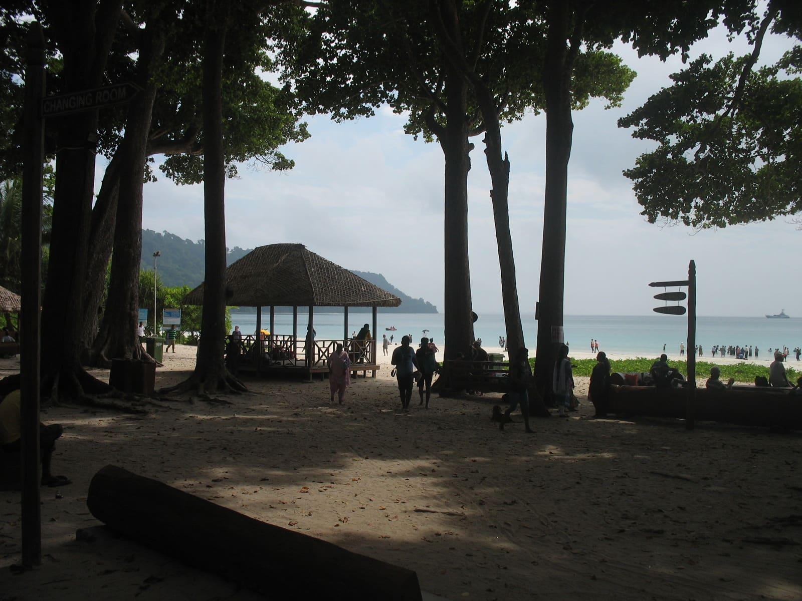 Port Blair → Havelock · Radhanagar Beach - Speed boat (~2 hrs)